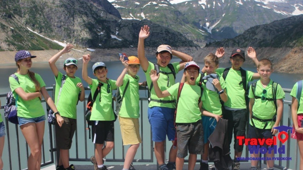 INTERNATIONAL ALPINE SCHOOL PRE-FLEURI (Виллар )