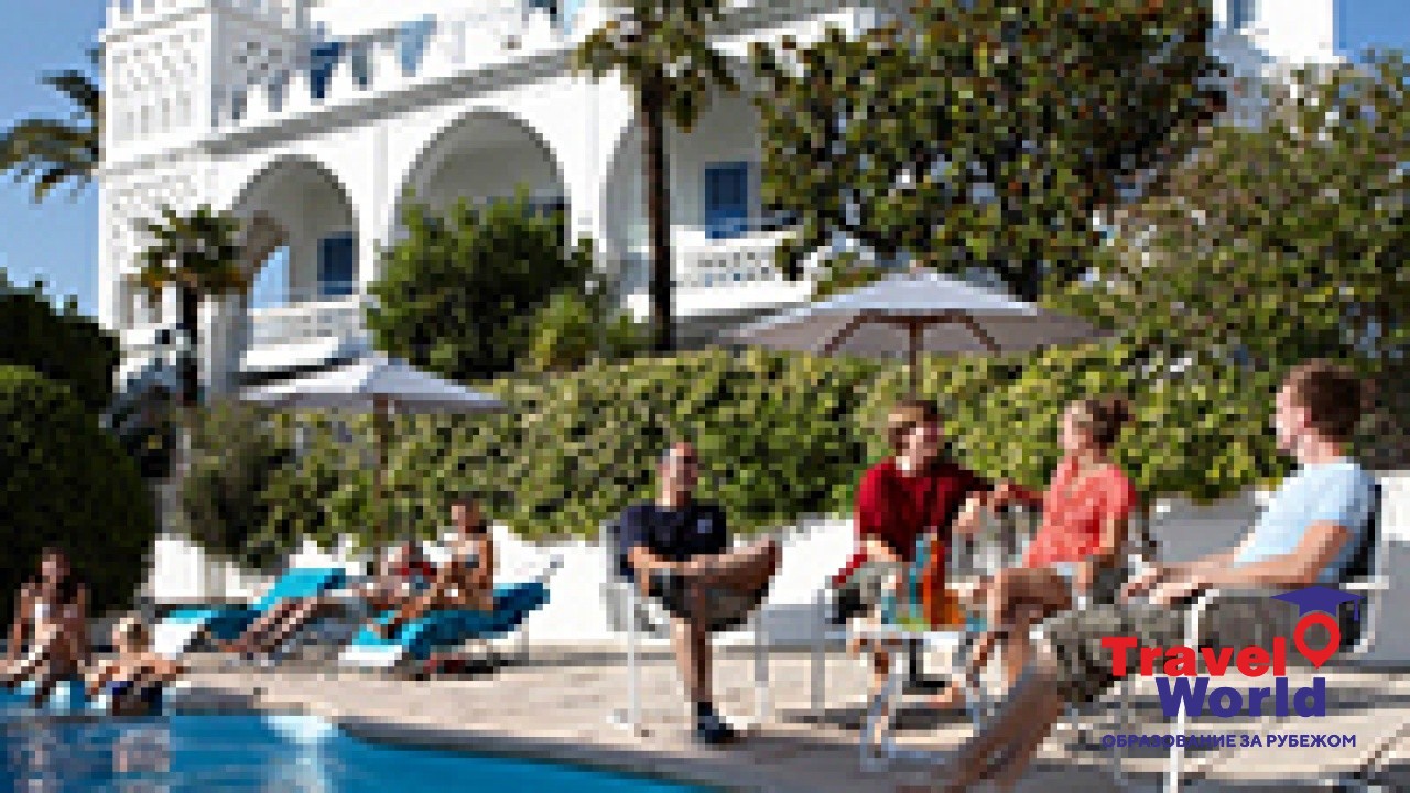 CENTRE INTERNATIONAL D'ANTIBES (ЖУАН-ЛЕ-ПЕН) 