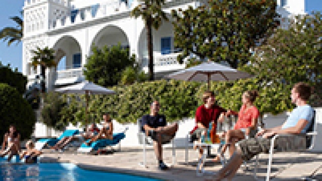 CENTRE INTERNATIONAL D'ANTIBES (ЖУАН-ЛЕ-ПЕН) 